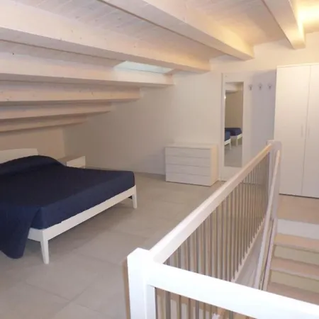 Apartment Cozy In A Fenced Complex With Pool
